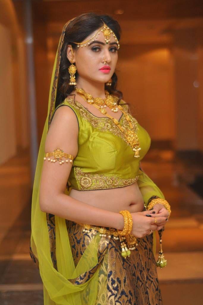 Sony Charishta Stills At Khwaaish Bridal Exhibition Launch