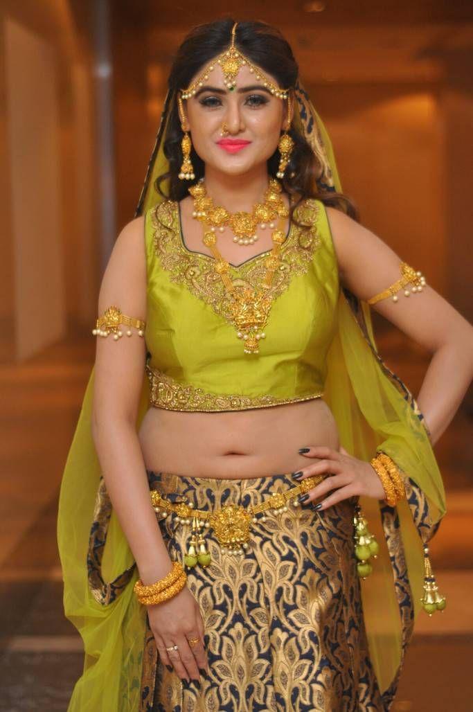Sony Charishta Stills At Khwaaish Bridal Exhibition Launch