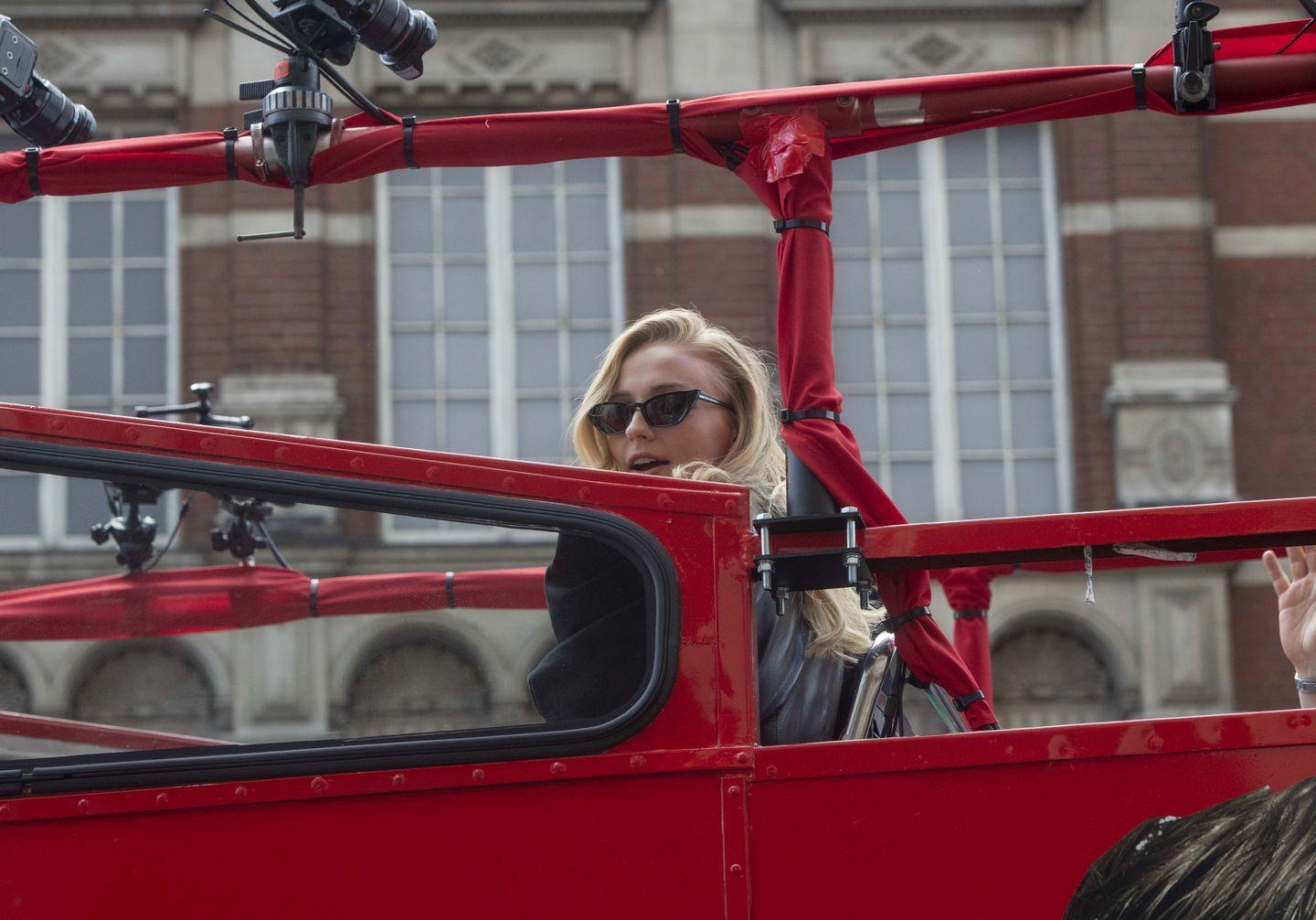 Sophie Turner, Jessica Chastain & Alexandra Shipp