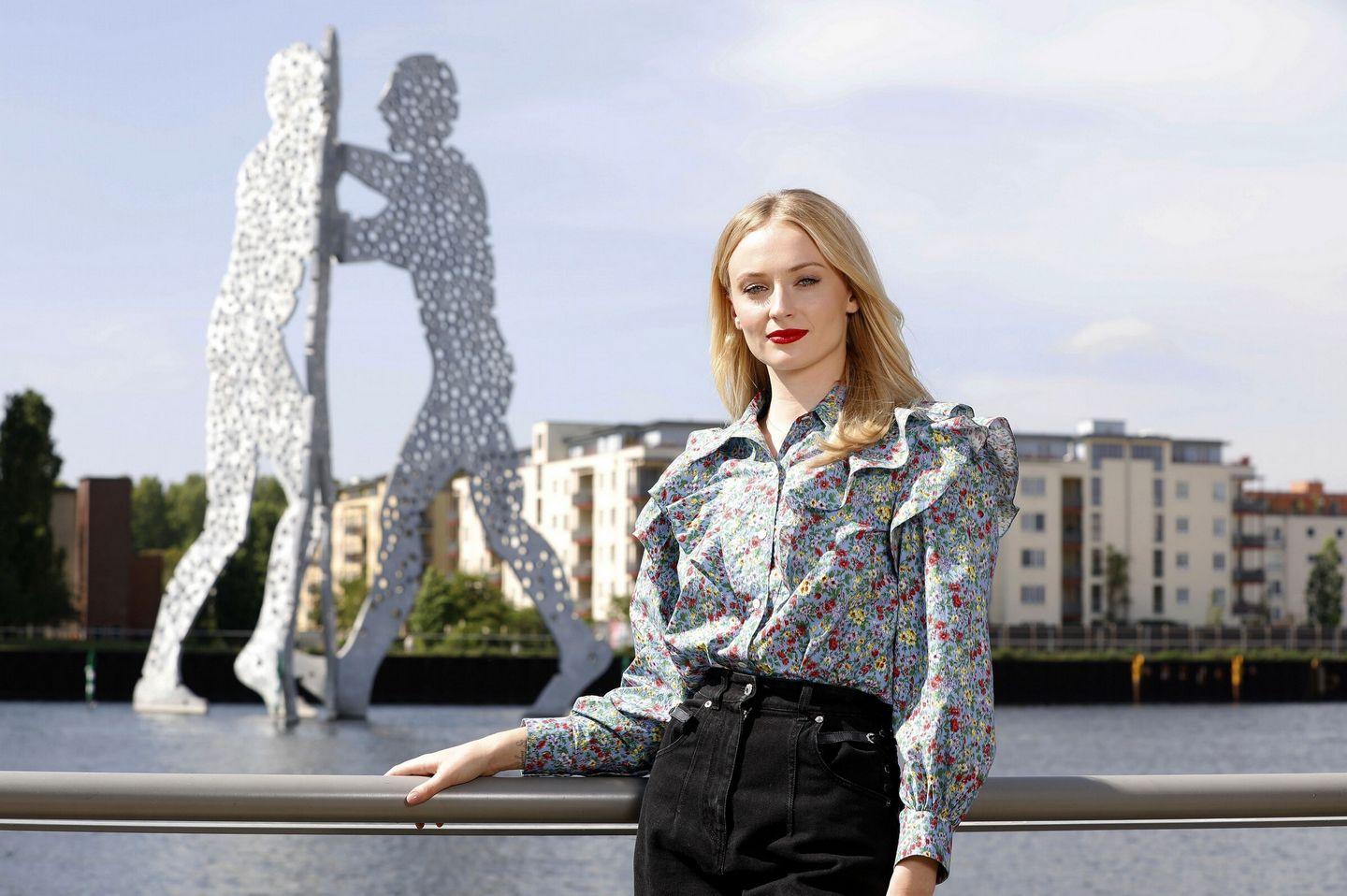 Sophie Turner X-Men Dark Phoenix Photocall in Berlin