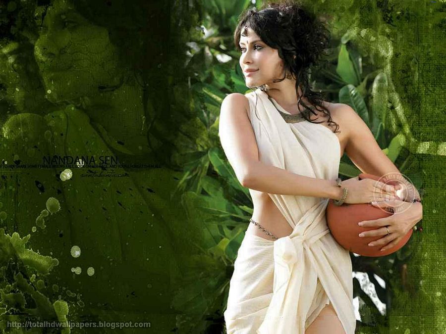 south indian actress hotbikini pics