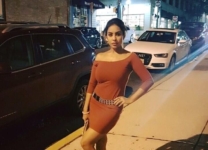 Sri Reddy Pretty Photos