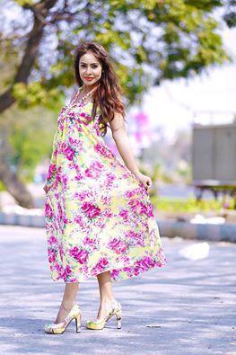 Sri Reddy Pretty Photos