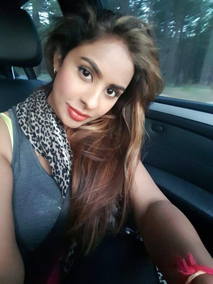 Sri Reddy Pretty Photos