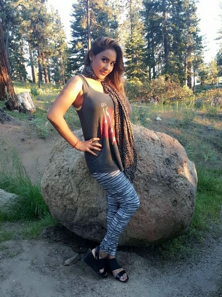 Sri Reddy Pretty Photos