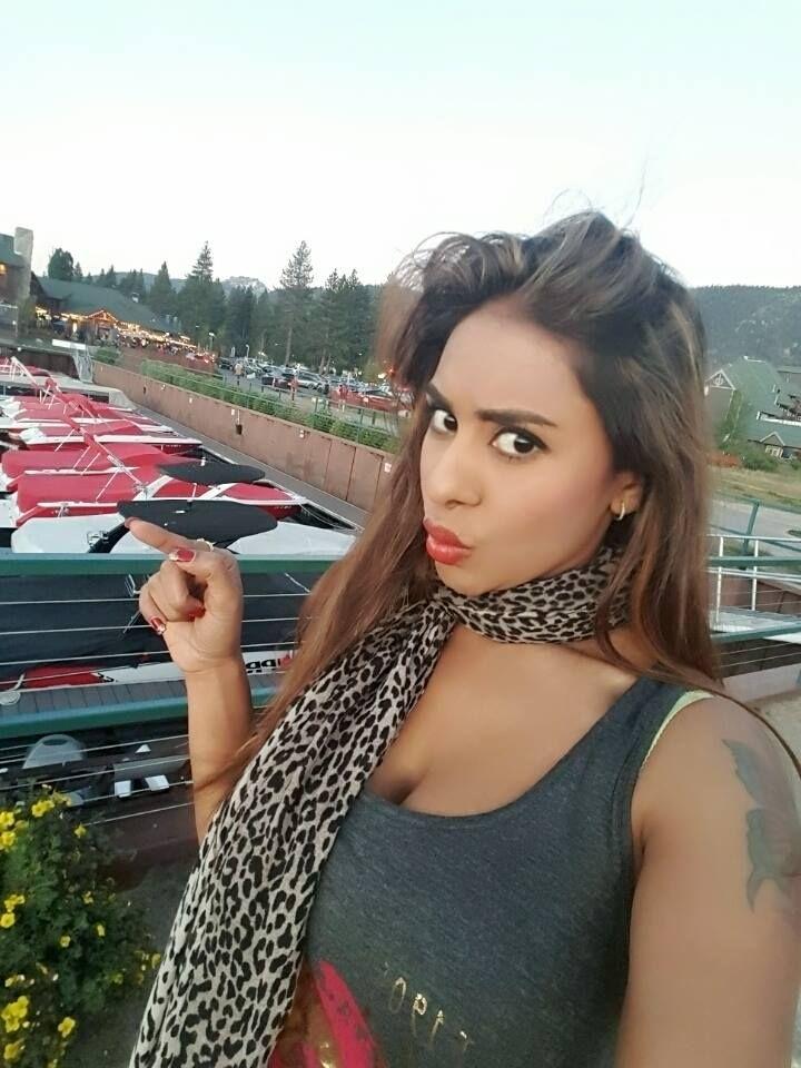 Sri Reddy Pretty Photos