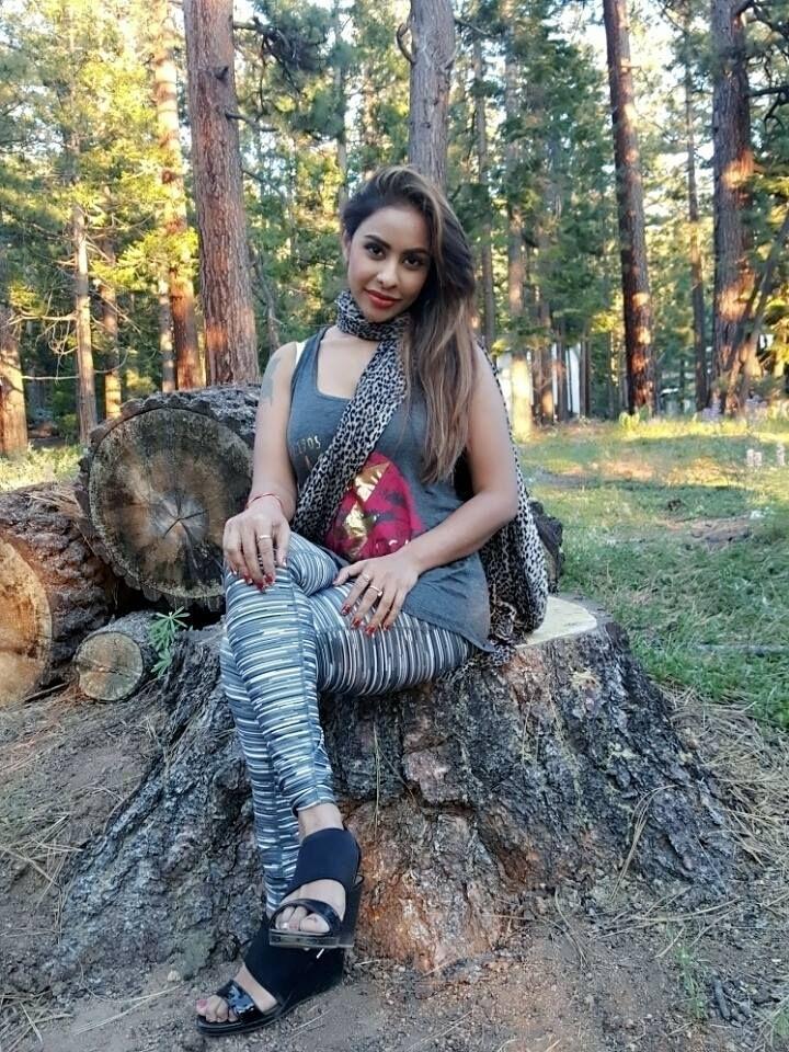 Sri Reddy Pretty Photos