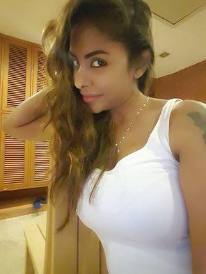 Sri Reddy Pretty Photos