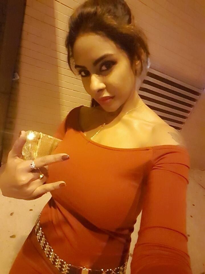 Sri Reddy Sexy Hot Pics