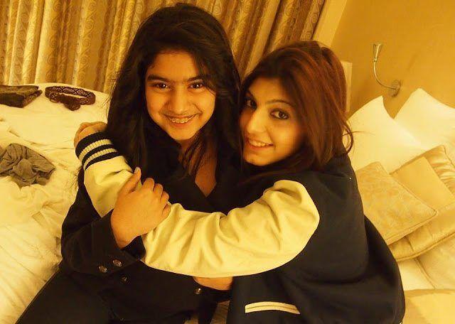 Sridevi's younger daughter Khushi Kapoor Rare & Unseen Photos