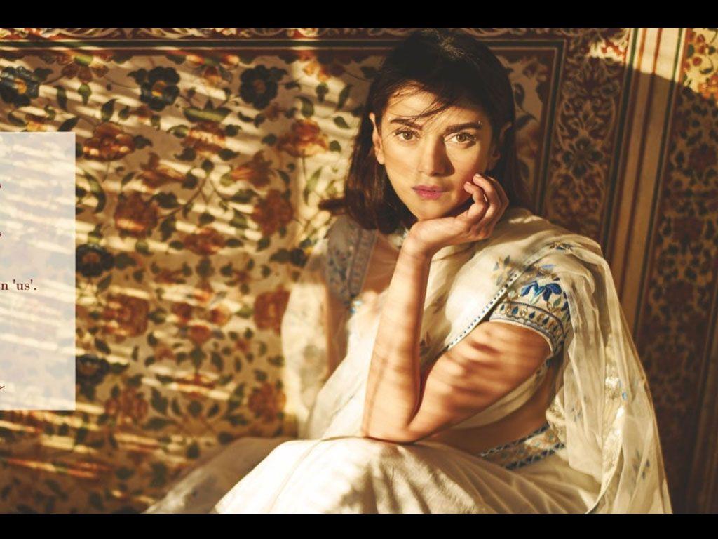 Stunning Actress Aditi Rao Hydari Latest Hot & Spicy Photoshoot Stills