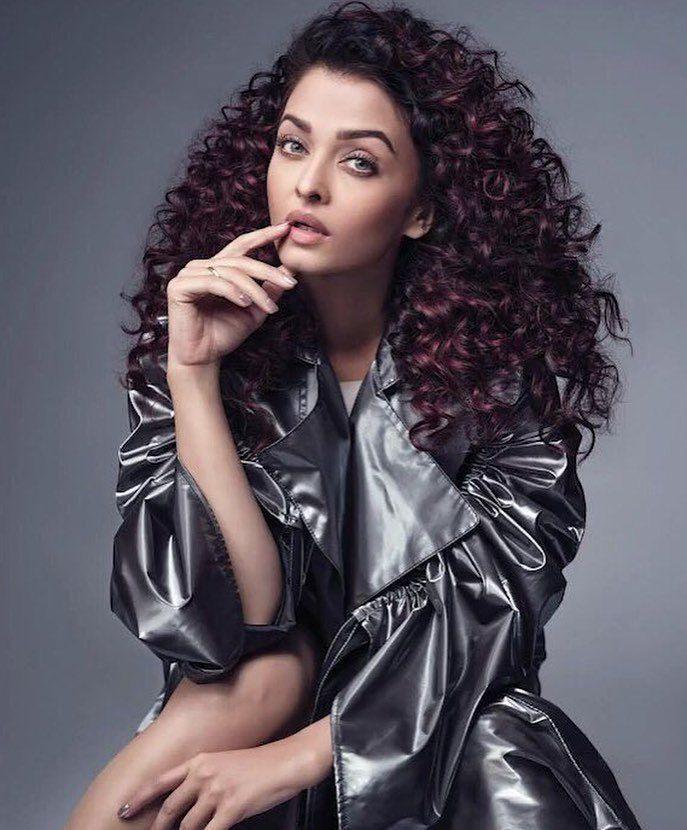 Stunning Beauty Aishwarya Rai poses for Femina Photoshoot Stills