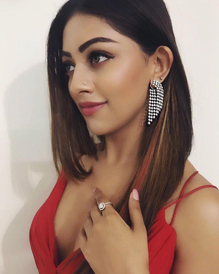 Stunning Hot Beauty Anu Emmanuel New Stills