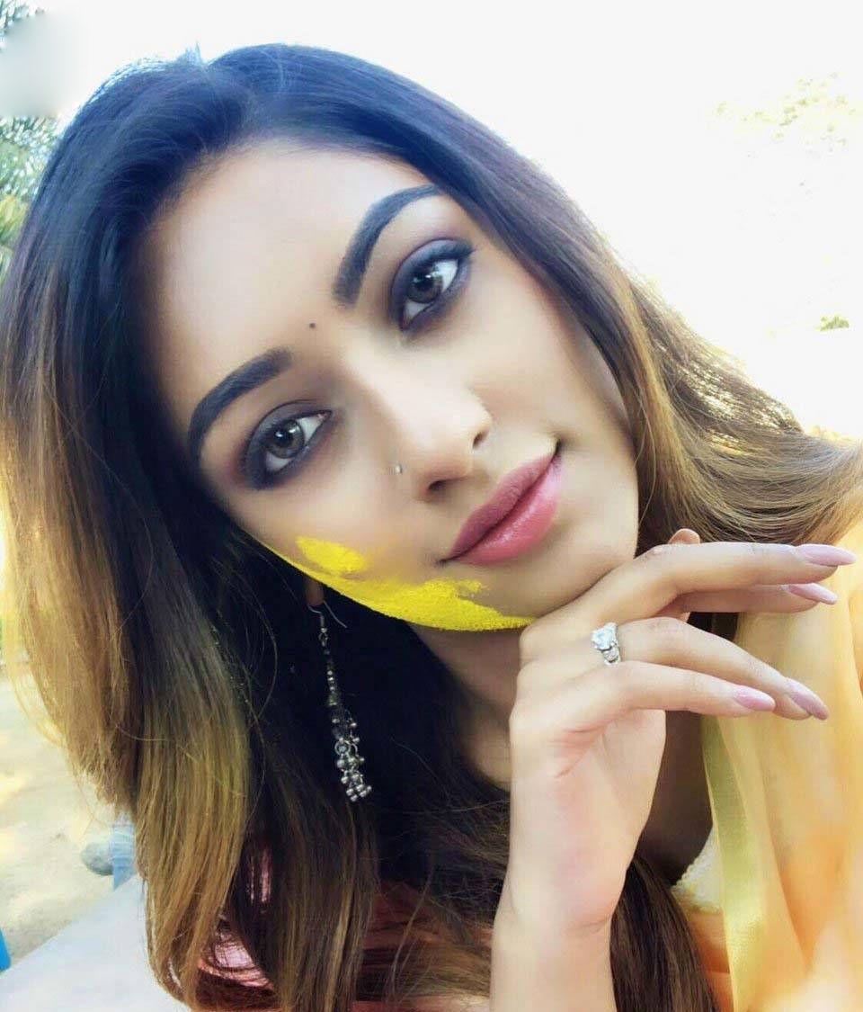 Stunning Hot Beauty Anu Emmanuel New Stills
