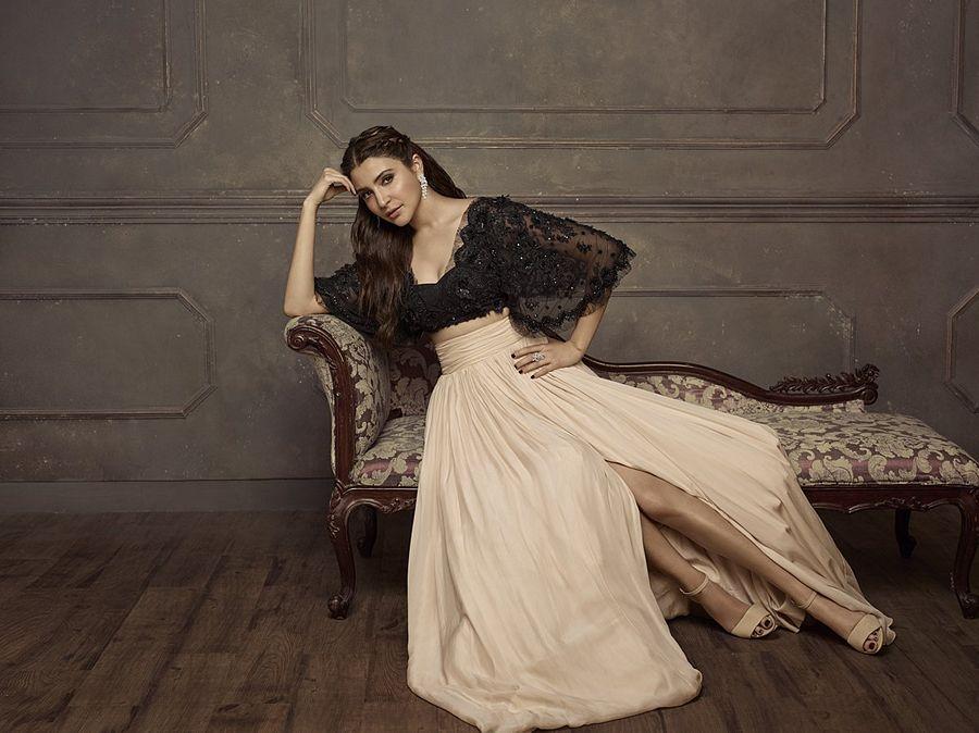 Stunning Portfolio of Bollywood Actresses