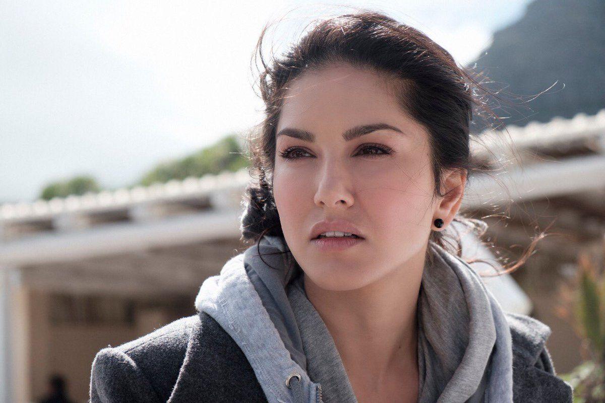Sunny Leone Actress Latest 2018 Photo Stills