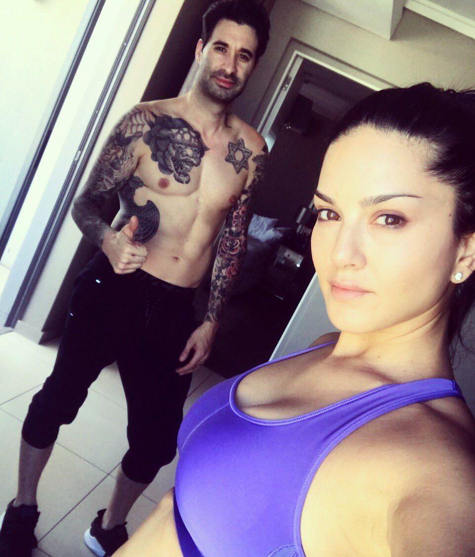 Sunny Leone Unseen photos: 50 best looking hot and beautiful HQ & HD