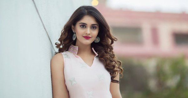 Surabhi Recent Photos & Pics