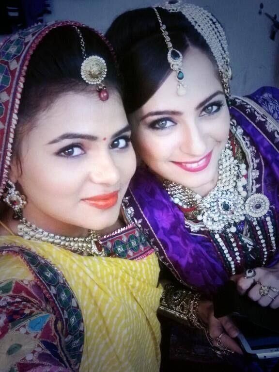 TV Actress Lavina Tandon Beautiful HD Wallpapers