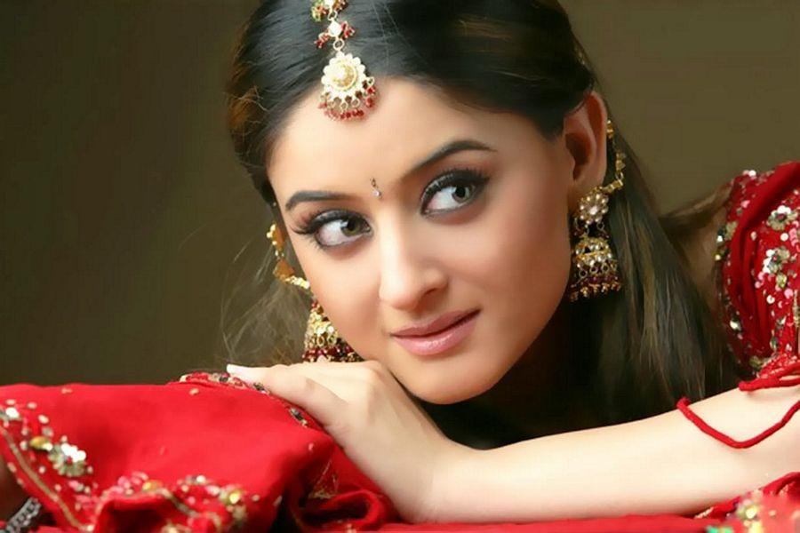 TV Actress Mahhi Vij Latest Stills