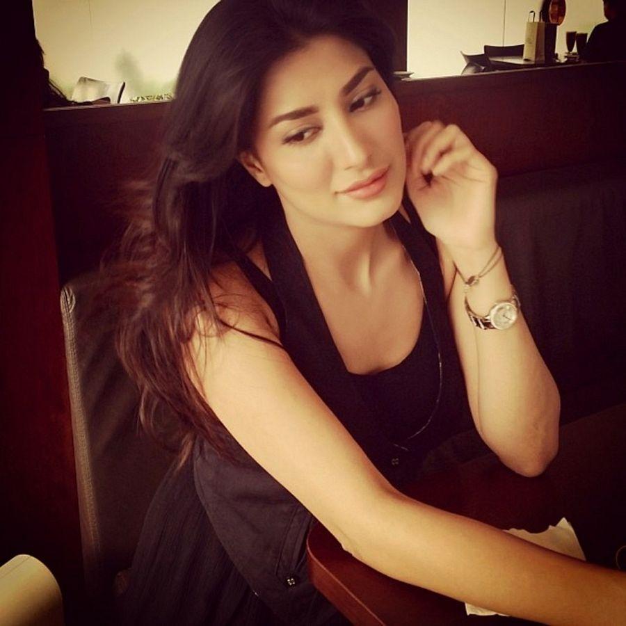 TV Actress Mehwish Hayat Latest Beautiful Stills