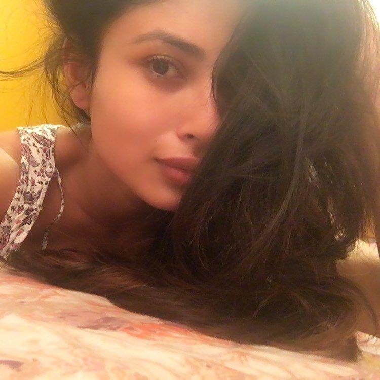 TV Actress Mouni Roy Latest Photos