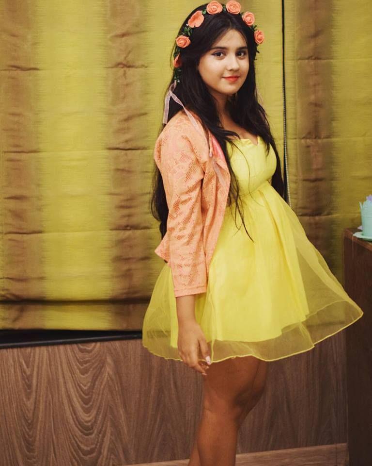 TV Actress Roshni Walia Latest Unseen Photo Stills