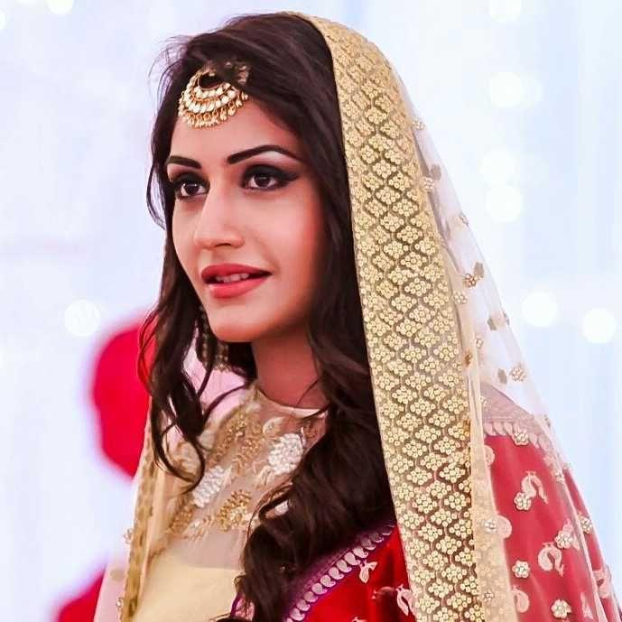 TV Actress Surbhi Chandna Latest Unseen Photo Stills