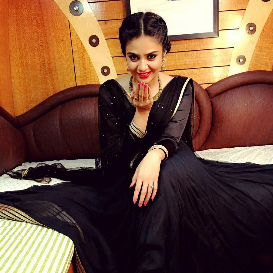 TV Anchor & Actress Sreemukhi Rare & Unseen Photos