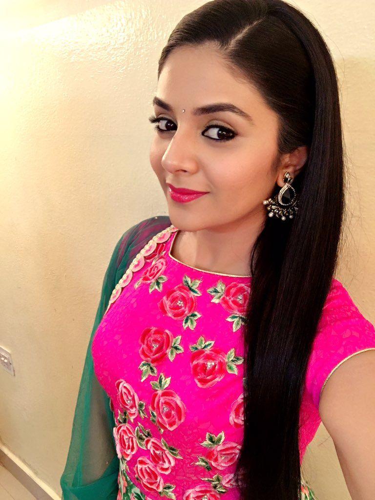 TV Anchor & Actress Sreemukhi Rare & Unseen Photos