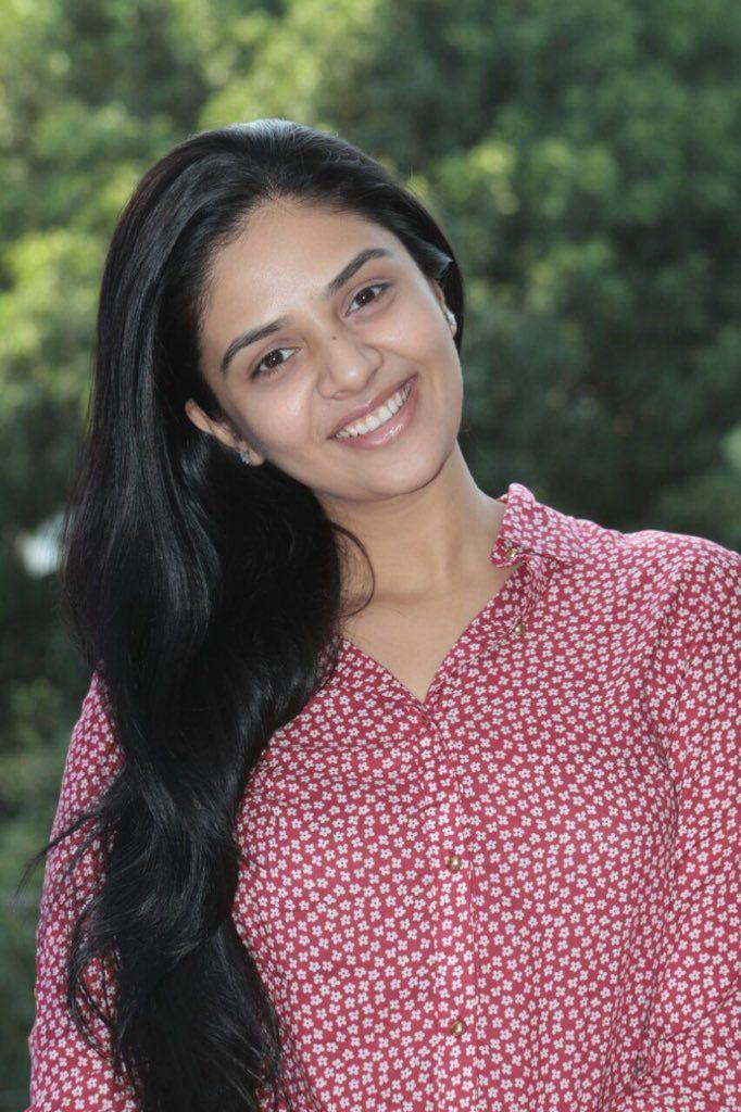 TV Anchor & Actress Sreemukhi Rare & Unseen Photos