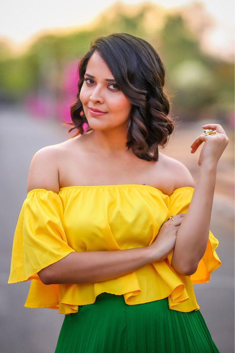 TV Anchor Anasuya Bharadwaj Latest Unseen Photos Stills