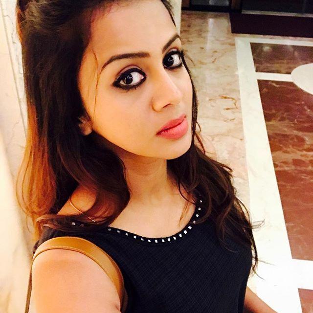 TV Anchor Anjana Rangan Latest Rare & Unseen Photos