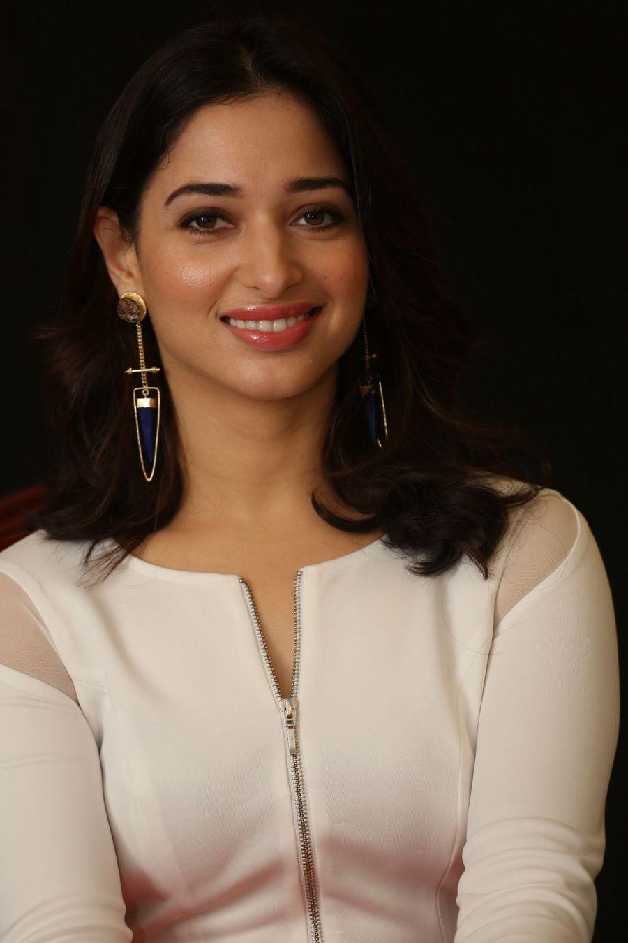 Tamanna Stills At Abhinetri Movie Interview