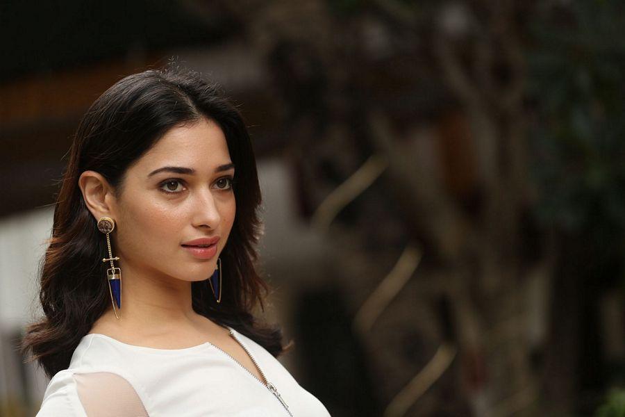 Tamanna Stills At Abhinetri Movie Interview