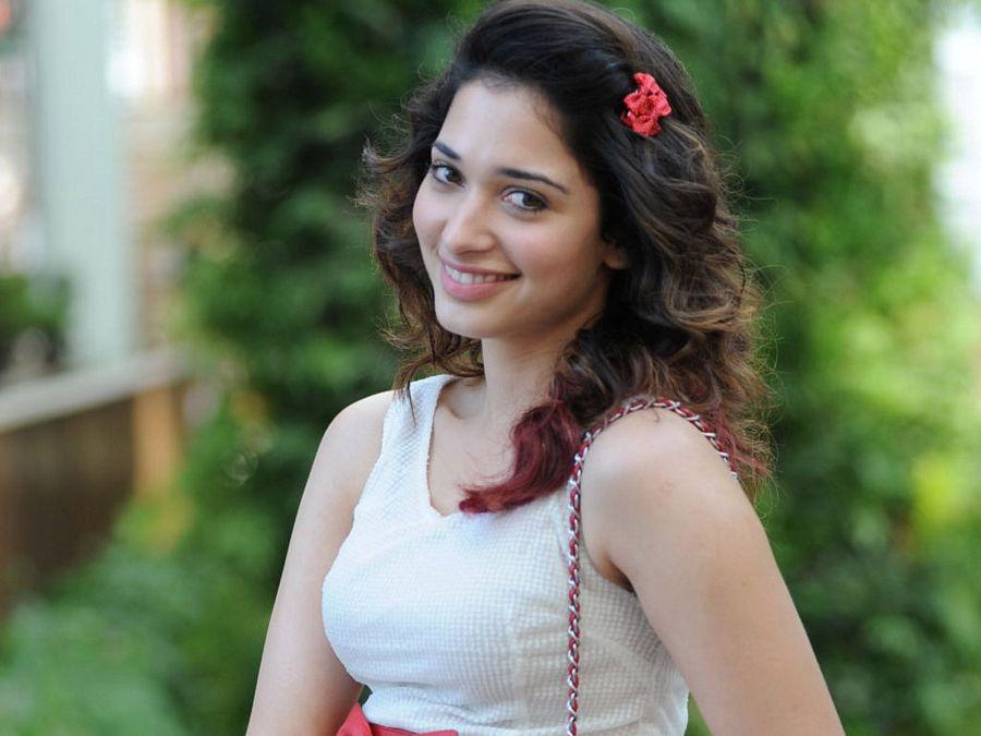 Tamannaah CLOSE UP HD Wallpapers