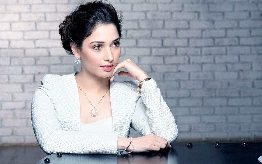 Tamannaah CLOSE UP HD Wallpapers