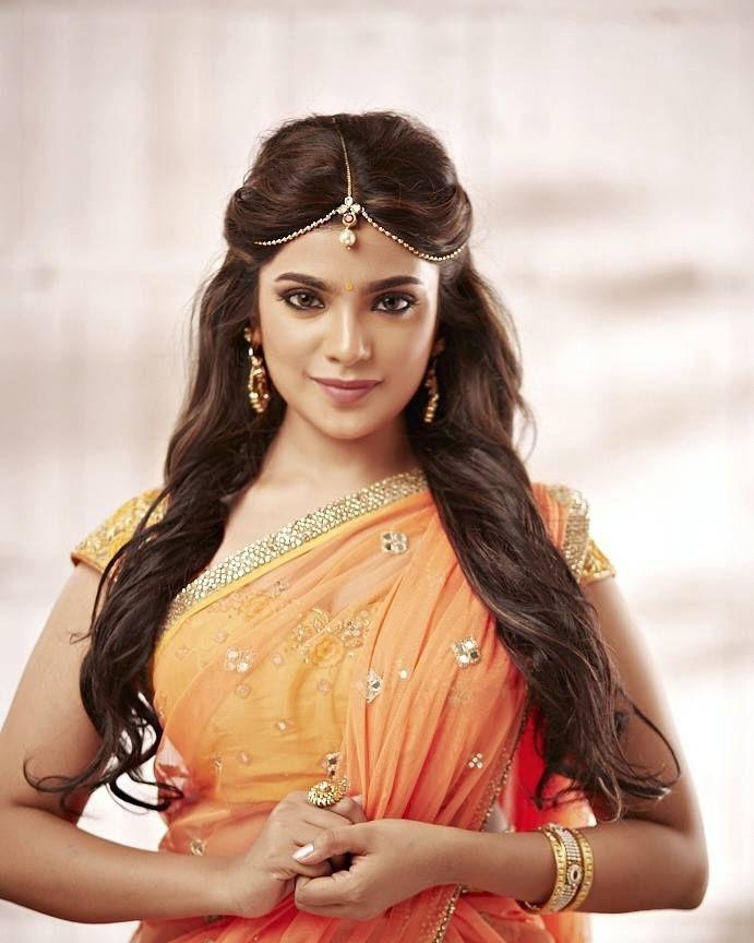 Tamil Actress Aathmika Latest Photo Stills