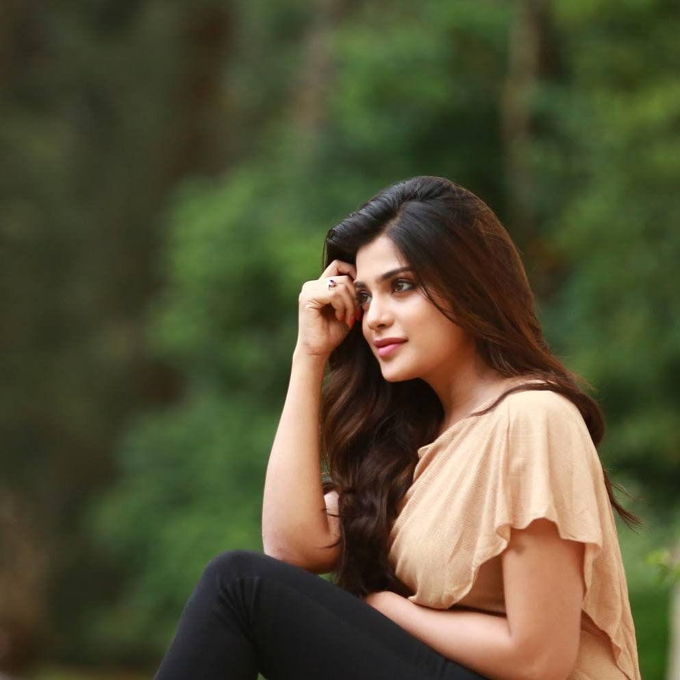 Tamil Actress Aathmika Latest Photo Stills