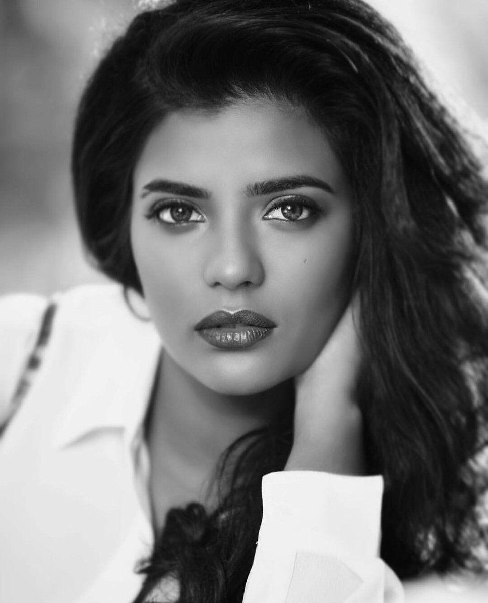 Tamil Actress Aishwarya Rajesh looking lovely in this latest clicks!