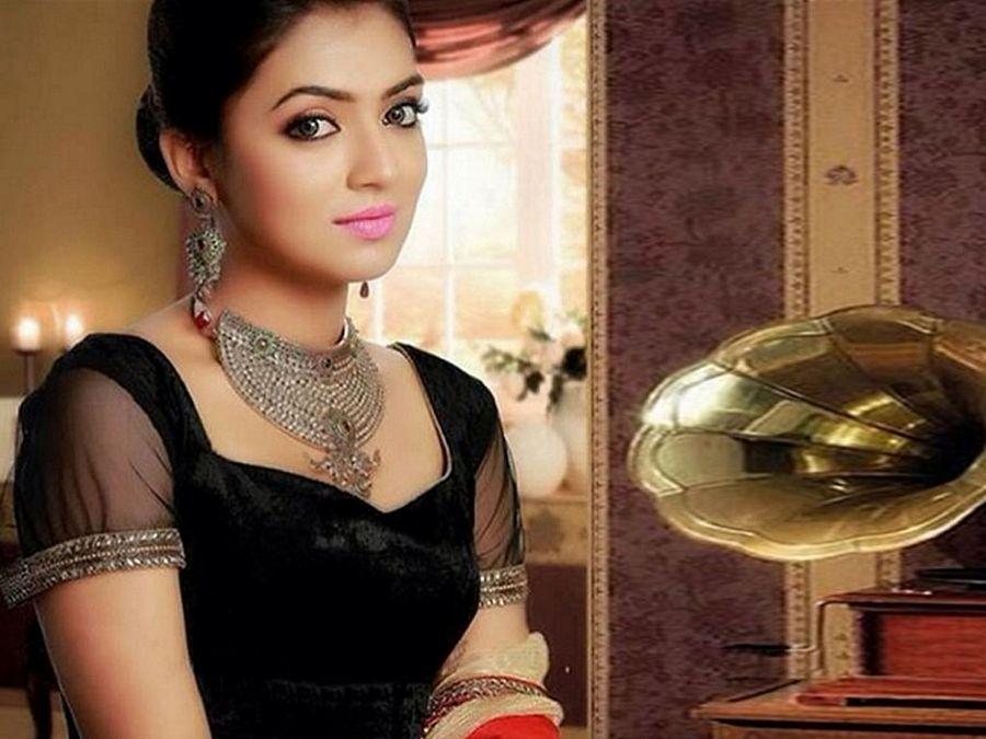 Tamil Actress Nazriya Nazim Latest Stills