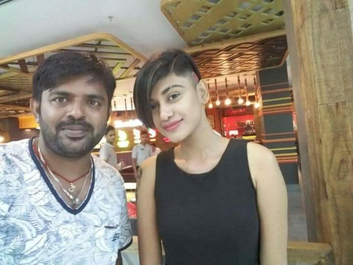 Tamil Actress Oviya Helen Hot Unseen Pictures