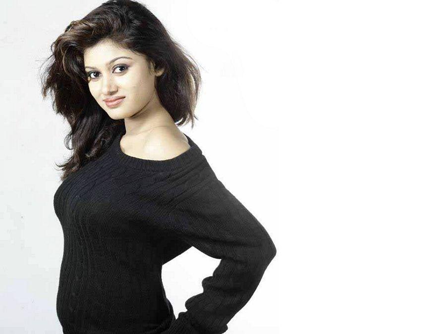 Tamil Actress Oviya Helen Never Seen Hot Photo Collections