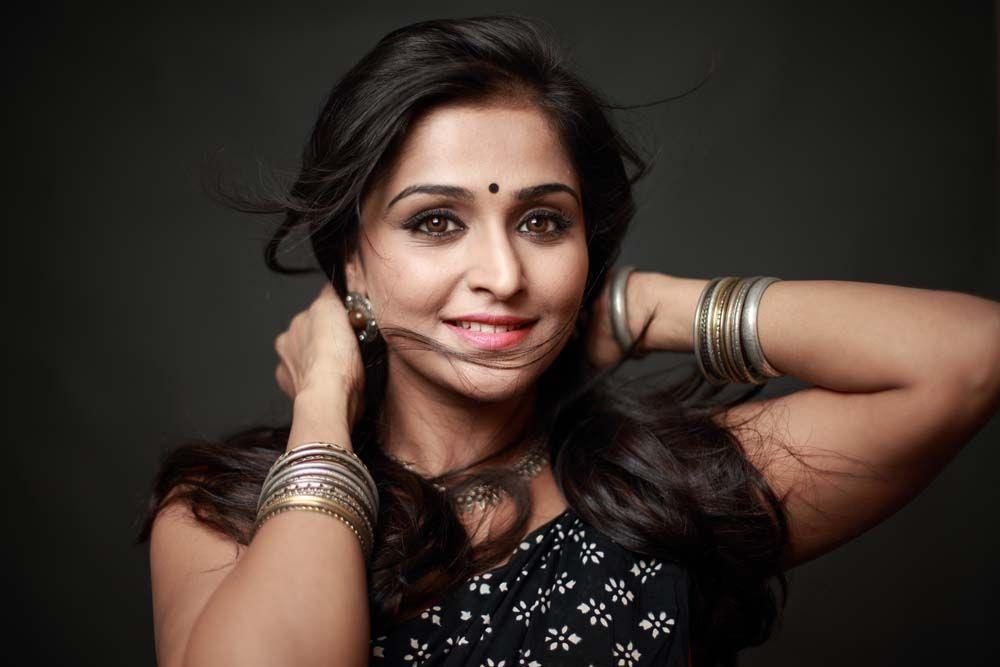 Tamil Actress Remya Nambeesan Latest Photoshoot Stills