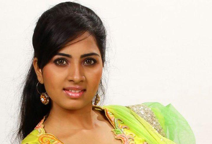Tamil Actress Srushti Dange Latest Photos