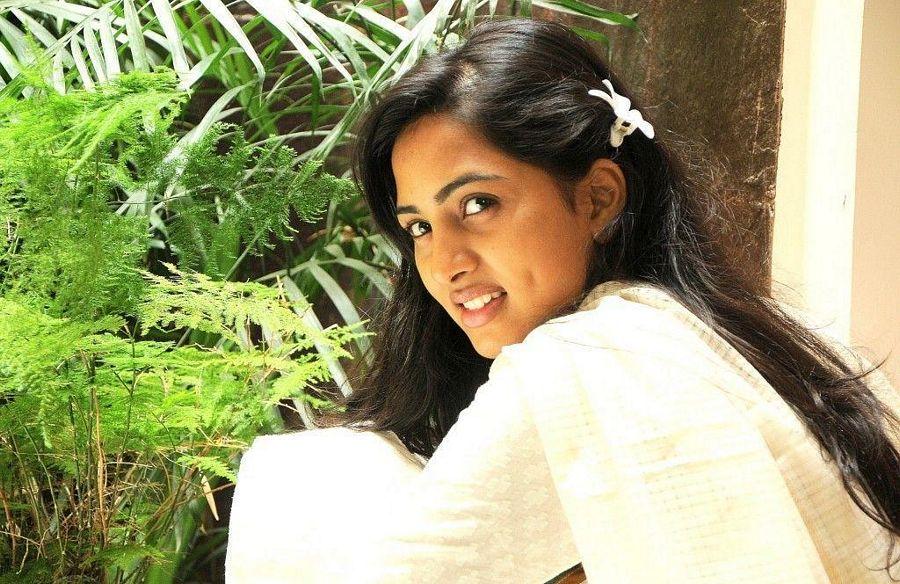 Tamil Actress Srushti Dange Latest Photos