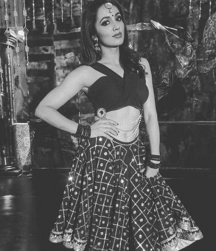 Telugu Actress Tejaswi Madivada Latest Photos