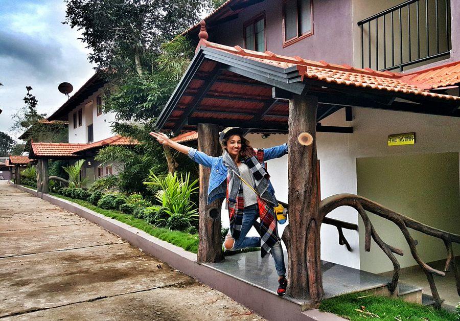 Telugu Actress Tejaswi Madivada Latest Photos