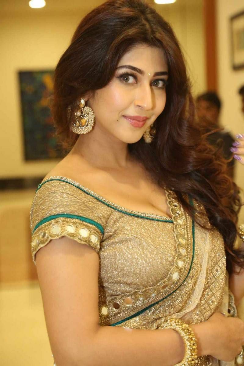 Telugu Heroine Cute Pics