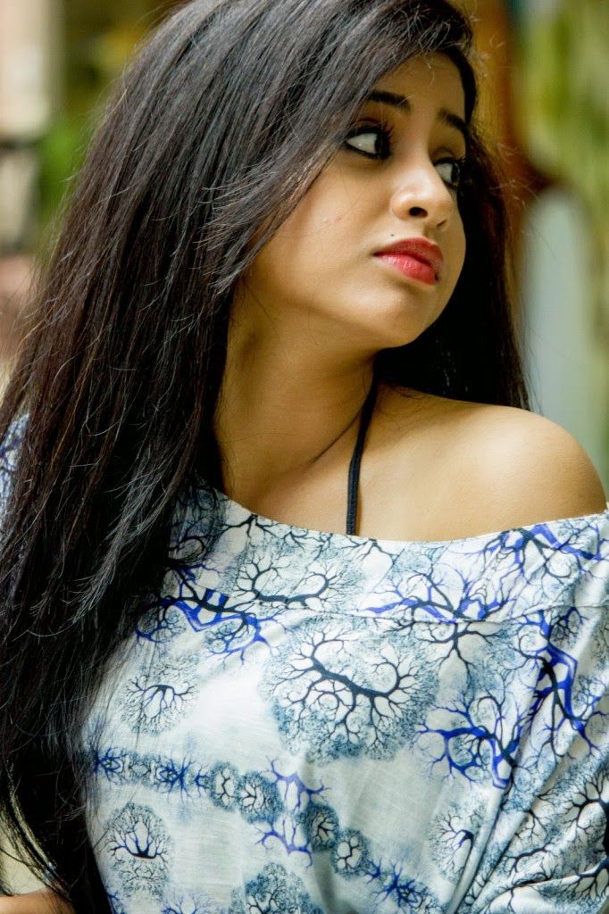 Telugu Heroine Cute Pics